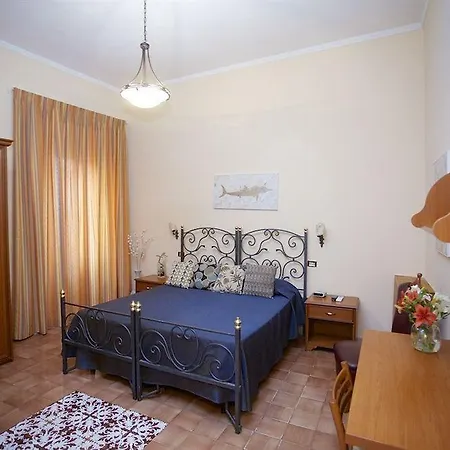 Nicolas Guest house 3*