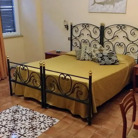 Nicolas Guest house